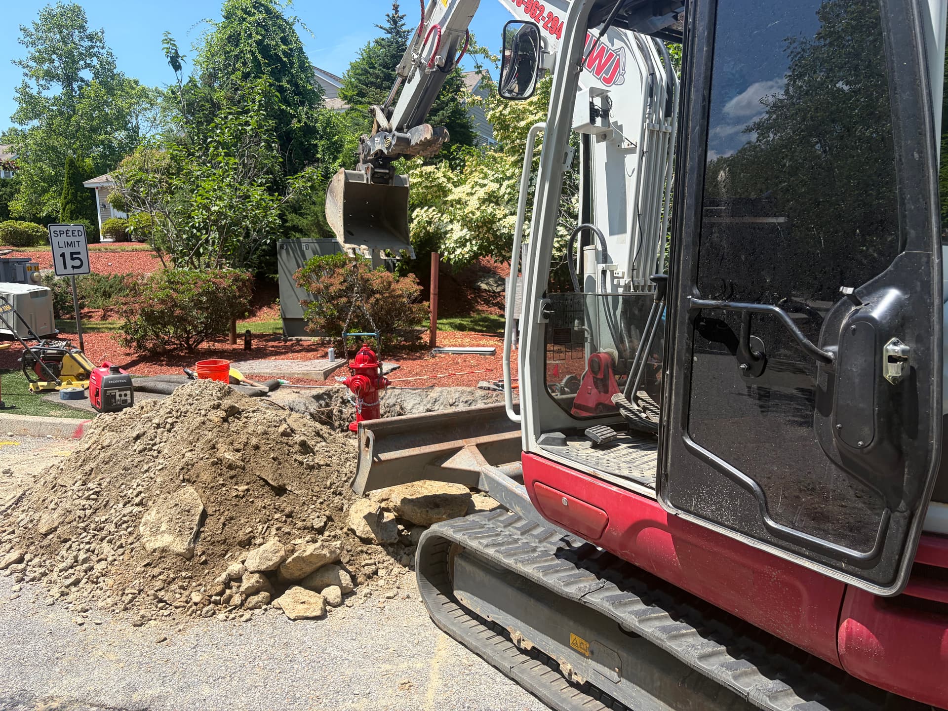 Neighborhood Fire Hydrant Replacement Done Right image